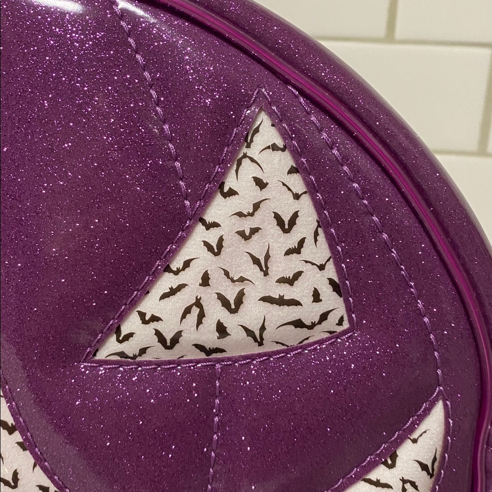 *Double K Originals OOAK Purple Light Up Pumpkin with GITD Bats Purse Bag Set - Picture 5 of 16